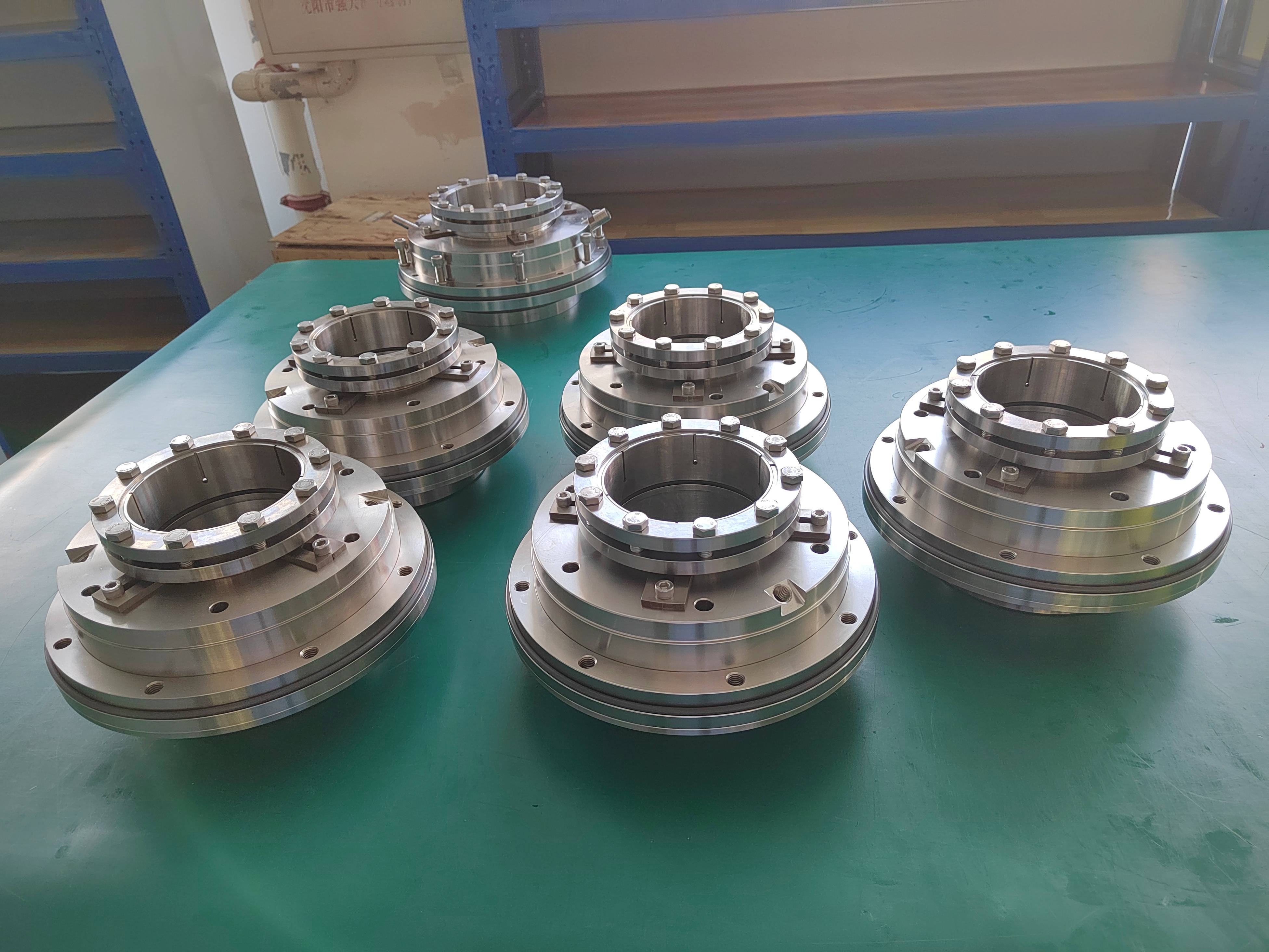 What kinds of pumps will use mechanical seals frequently?